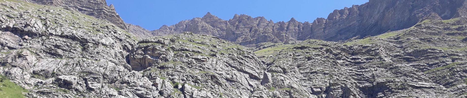 Tour Wandern Réallon - Les Gournons - Cabane du près d'Antony - Photo