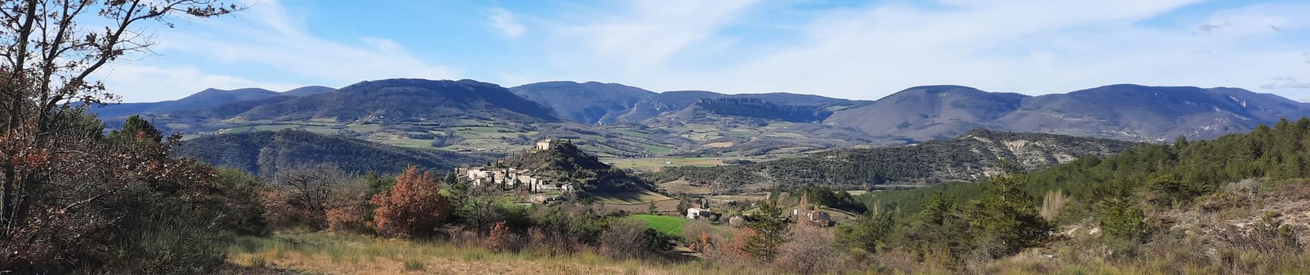 Excursión Senderismo Montclar-sur-Gervanne - Montclar sur Gervanne-Col Gerbe-Chple St Christophe 17km - Photo