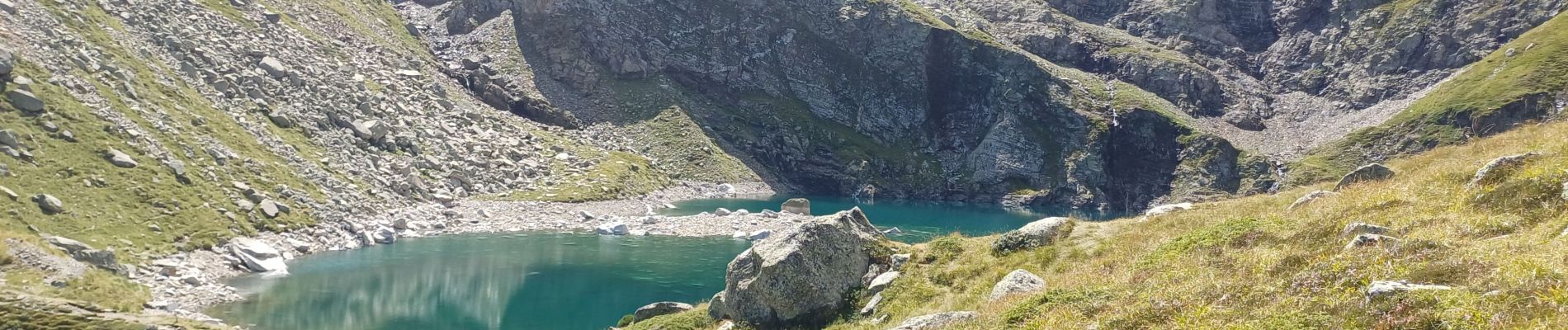 Tour Wandern Castillon-de-Larboust - lac Charles, lac bleu, lac vert vallée du Lys  - Photo