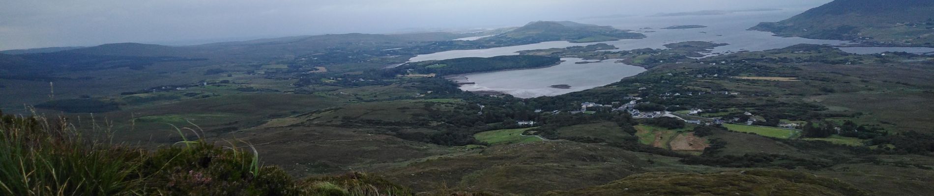 Trail Walking Conamara Municipal District - connemara national park - diamond hill - Photo