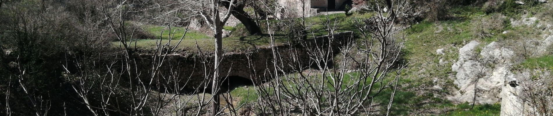 Tour Wandern Gordes - les gorges de veroncle - Photo