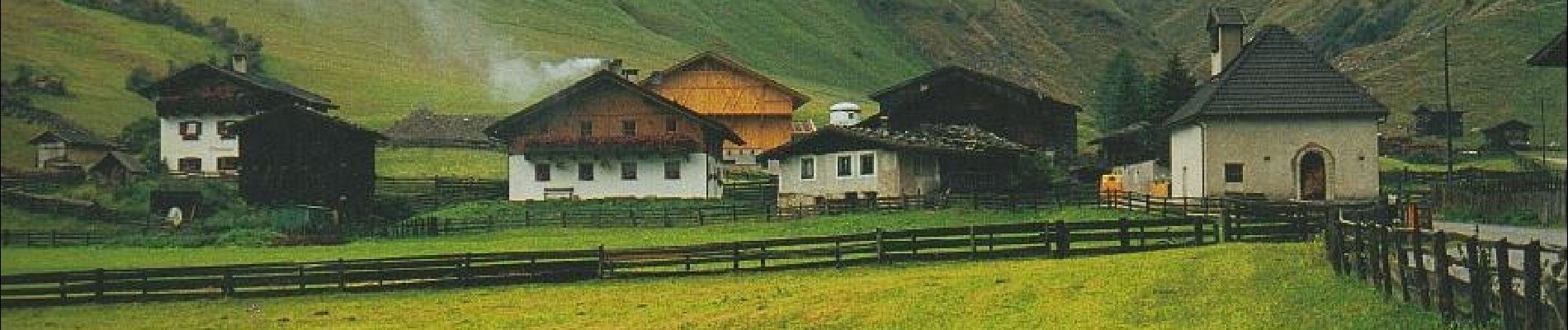 Tour Zu Fuß Sarntal - AVS 13 - Asten - Hörtlahner Scharte - Marburger Hütte (Flaggerschartenhütte) - Tellerjoch - (Fortschellscharte) - Photo