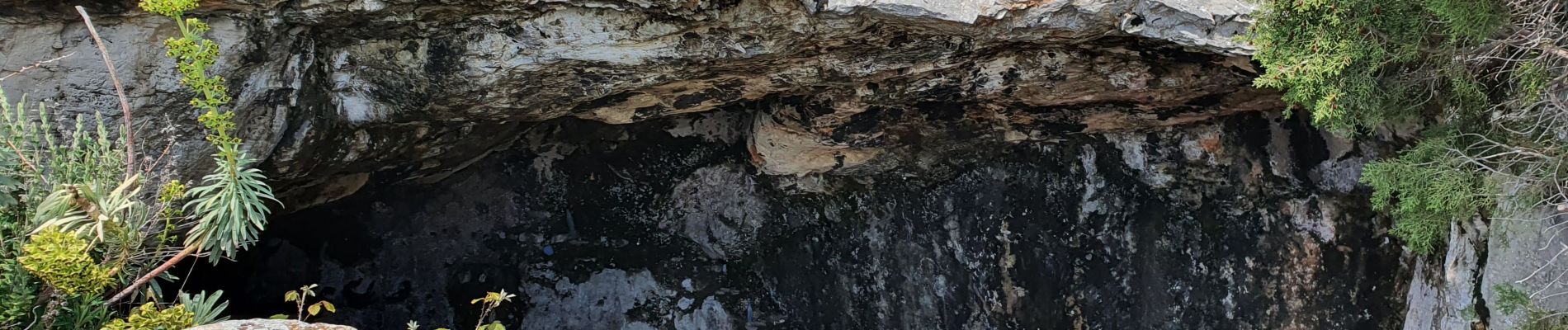 Percorso Marcia Mimet - le Baou traouca et la grotte des fées - Photo