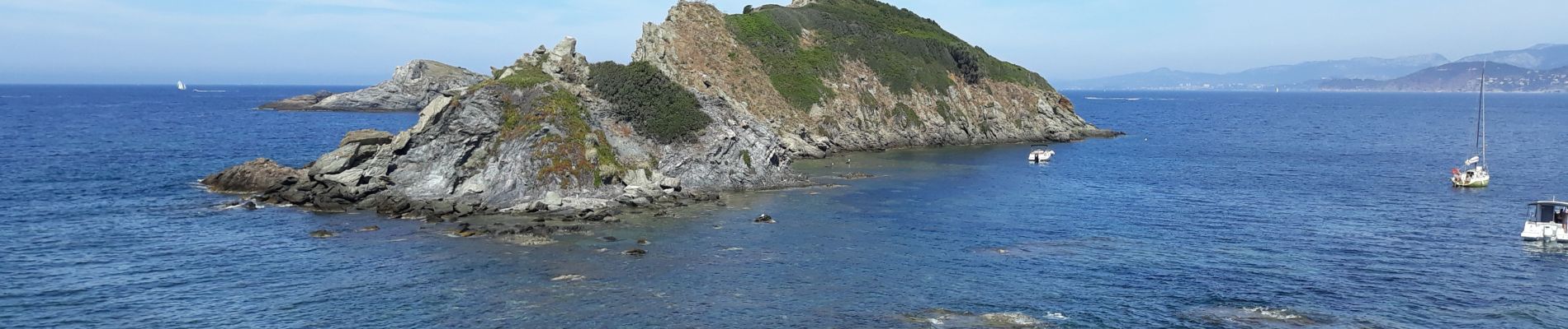 Tocht Stappen Hyères - Tour ouest de la presqu'île de Giens - Photo