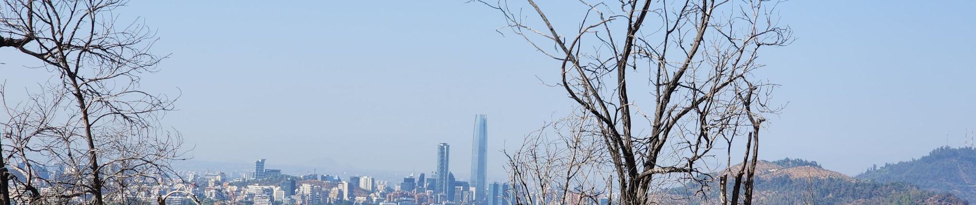 Tour Wandern Vitacura - Sendero abajo del Cerro Carbón - Photo