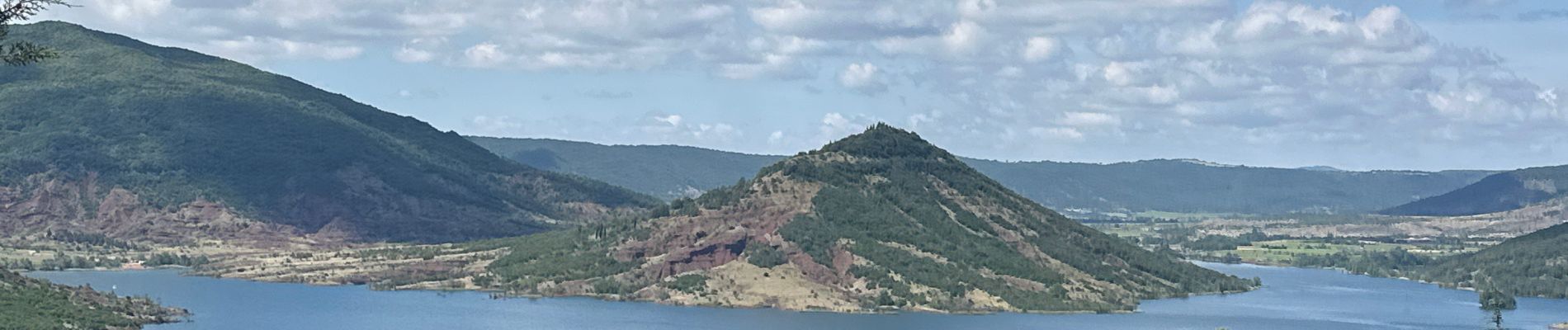 Tour  Le Puech - Les Vailhès lac de Salagou - Photo