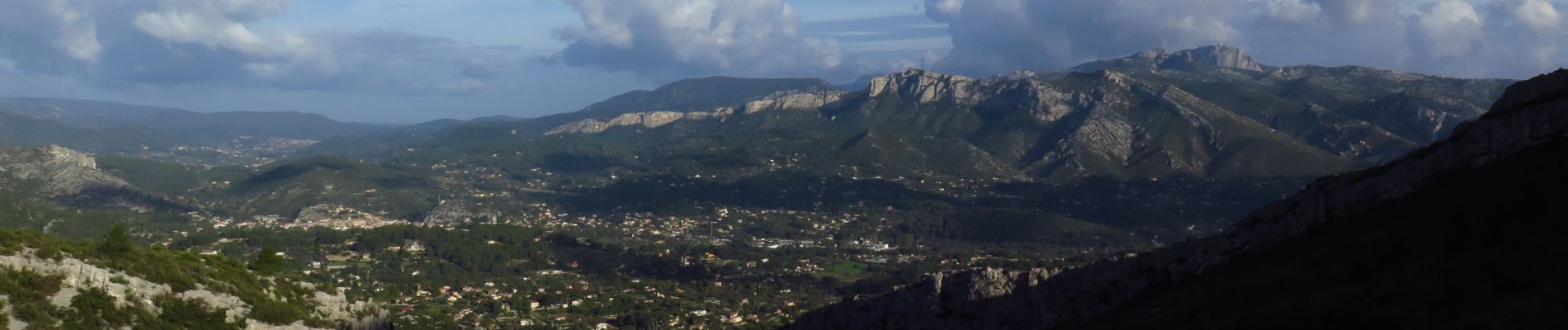 Tocht Stappen Roquevaire - Garlaban par les Dansaïres - Photo