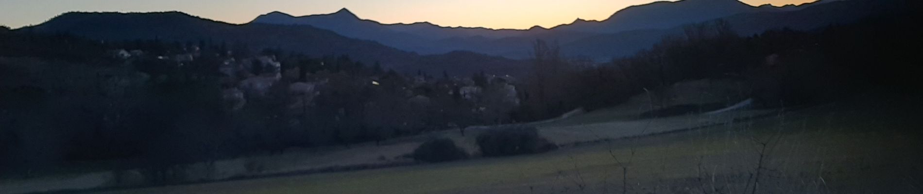 Tocht Stappen Mirabeau - MIRABEAU Ravin de Barbarrine , Bastide Blanche , le Ruth , Col des Penitents , la Colette , o l - Photo