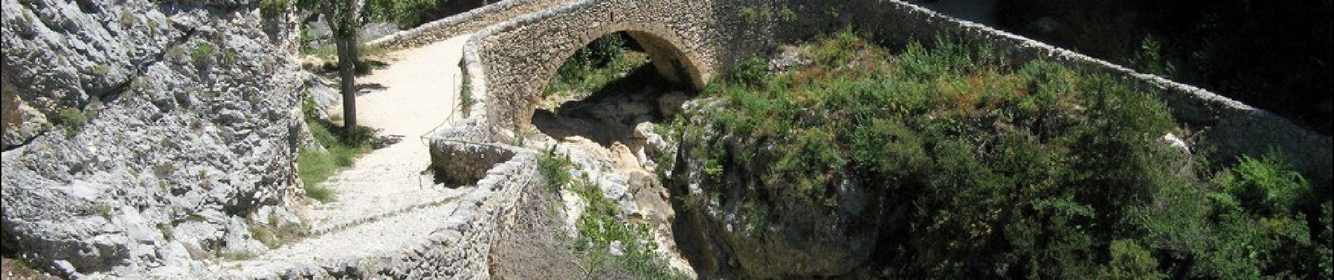 Tocht Te voet Moustiers-Sainte-Marie - Moustier- Vincel - Photo