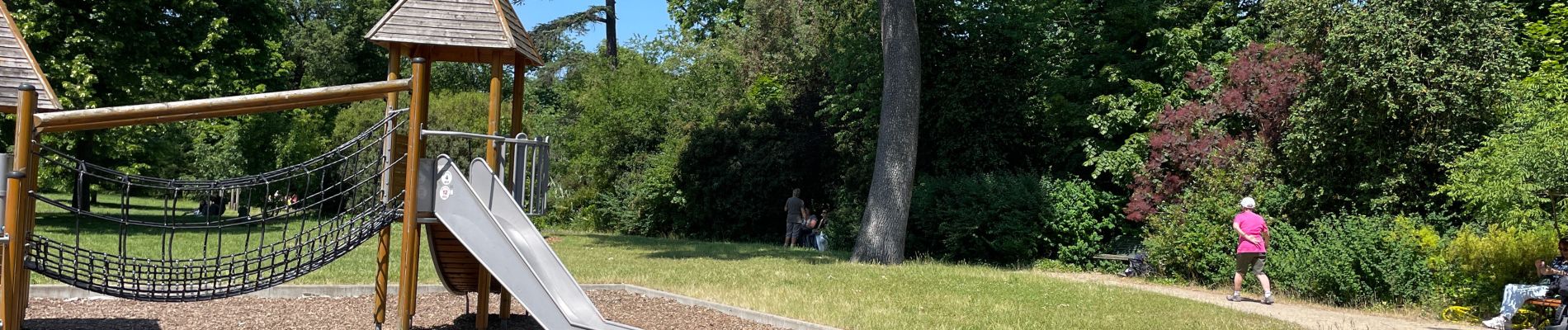 Point d'intérêt Paris - Espace pique-nique et jeux pour enfants - Photo