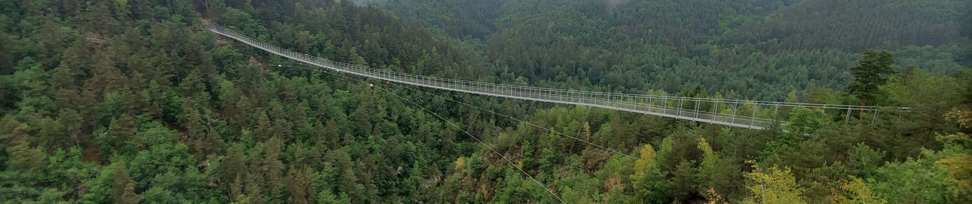 Tocht Stappen Grazac - la passerelle himalayenne  - Photo