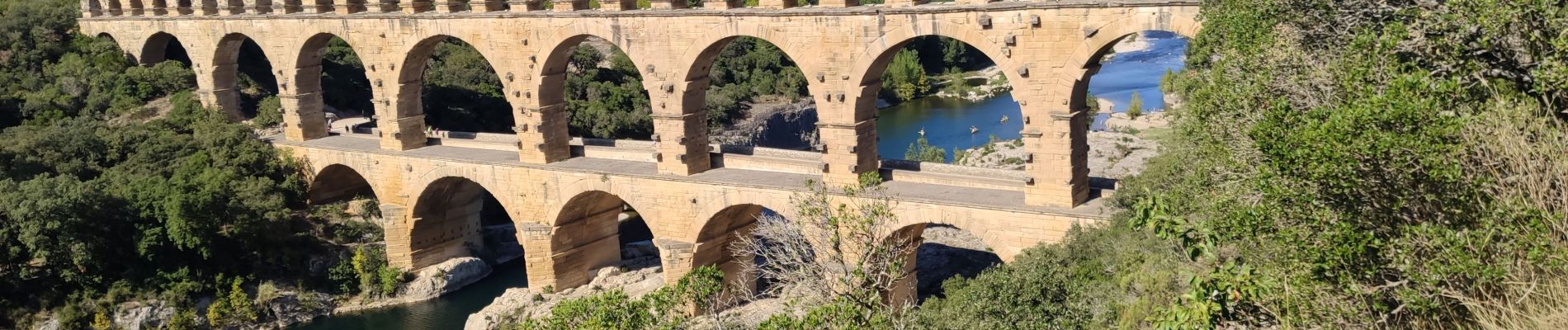 Trail Walking Vers-Pont-du-Gard - Vers-pont-du-gard panorama-dfci - Photo