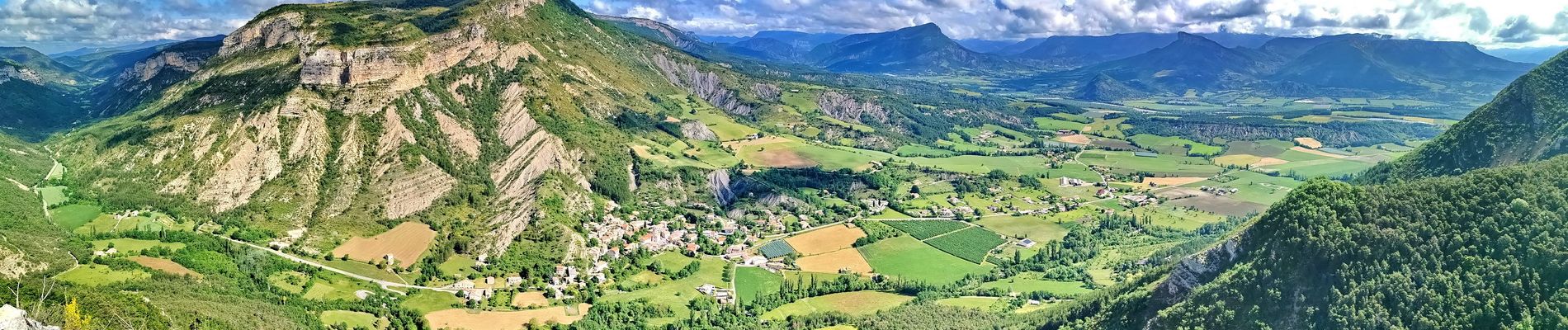 Tour Wandern Trescléoux - Le Suillet via Le Rocher Pointu au Départ de Trescléoux - Photo