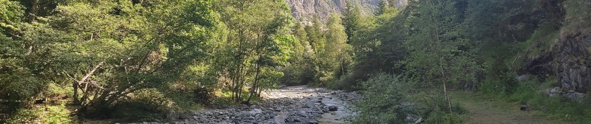 Randonnée Marche Saint-Maurice-en-Valgodemard - Tronçon du Tour du Chaillol . - Photo