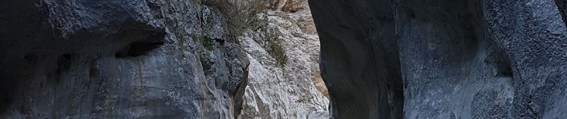 Trail Walking Mollans-sur-Ouvèze - les gorges du toulourenc - Photo