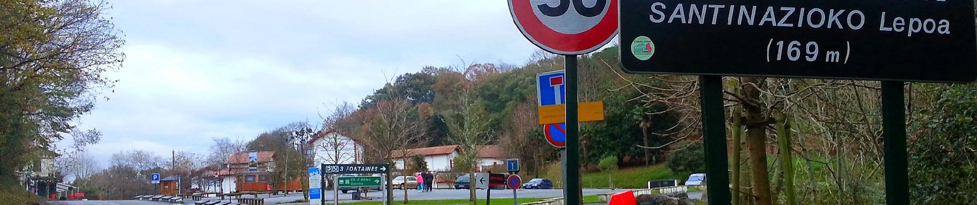 Tour Zu Fuß Saint-Pée-sur-Nivelle - Sentier des sommets - Photo