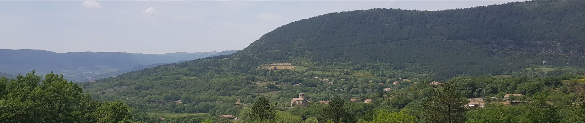 Tocht Noords wandelen Saint-Étienne-de-Gourgas - Aubaïgues - Mas Caisso - Roc de l'Eglise - Photo