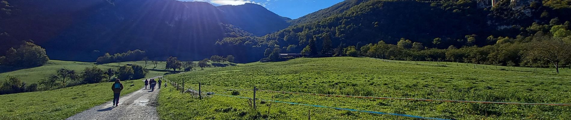 Randonnée Marche Rochechinard - Chateau de Rochechinard - Photo