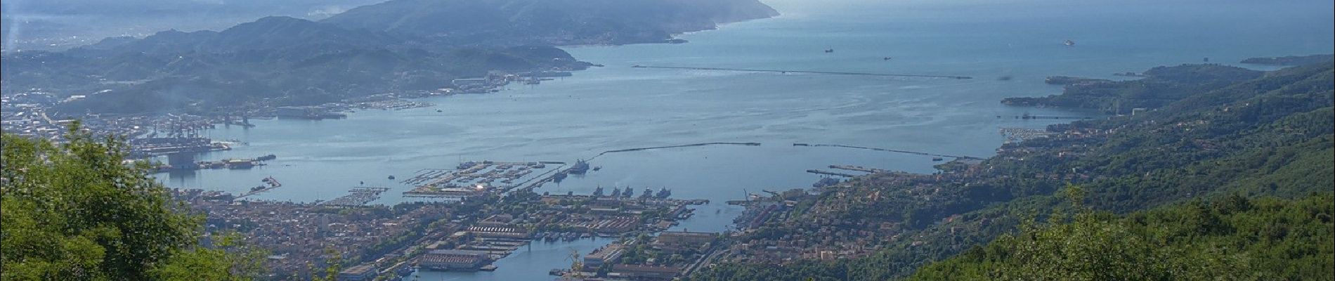 Randonnée A pied Riccò del Golfo di Spezia - S.Benedetto – Porcale -Codeglia – Carpena – Sella di Carpena - Photo