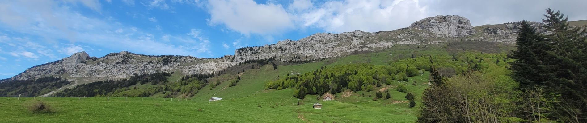 Tour Wandern Doucy-en-Bauges - 250524 Le Trelod et la Dents des Portes - Photo