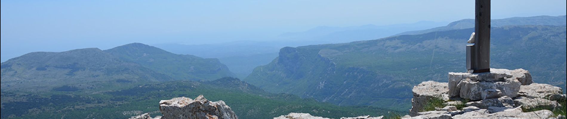 Tour Wandern Gréolières - Gréolières les Neiges - Collet de Barri- Cime du Cheiron - Croix de Verse - Combe d'Henry - Photo