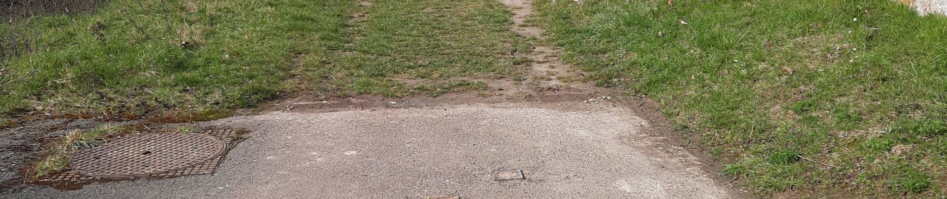 Punto di interesse Villers-la-Ville - Chemin agricole joignant Dreumont à la rue du Petit Marmeau - Photo