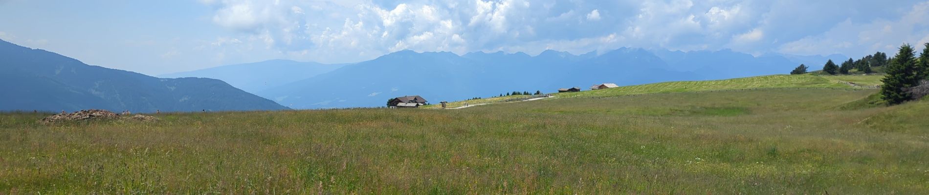 Randonnée Marche Lüsen - Luson - Lüsner Alm - Rastnerhütte - Photo