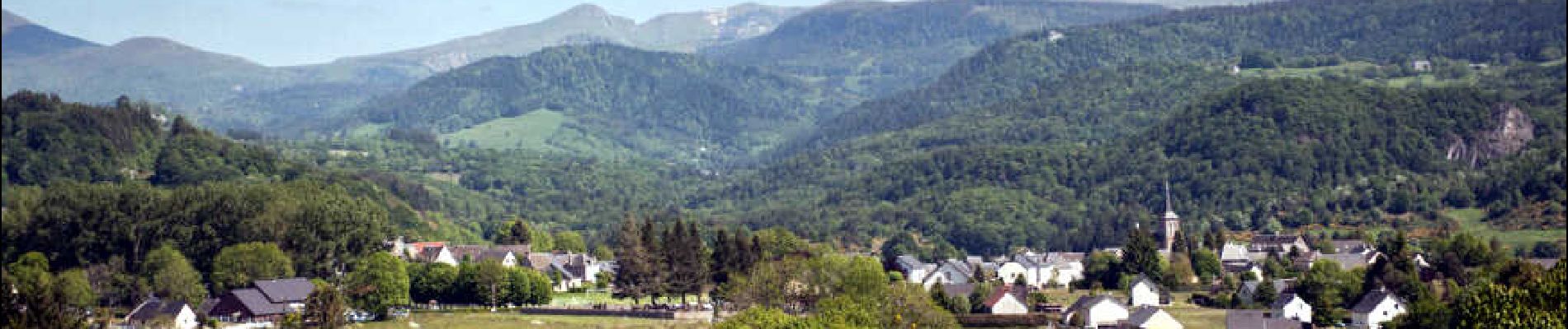 Randonnée Marche Saint-Sauves-d'Auvergne - St_Sauves_Chateauneuf - Photo