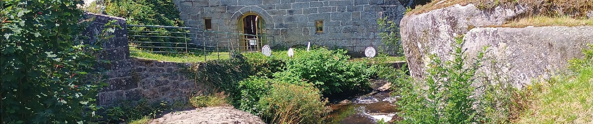 Tocht Stappen Huelgoat - Huelgoat - Curiosités Roche Tremblante -Gouffre - Photo