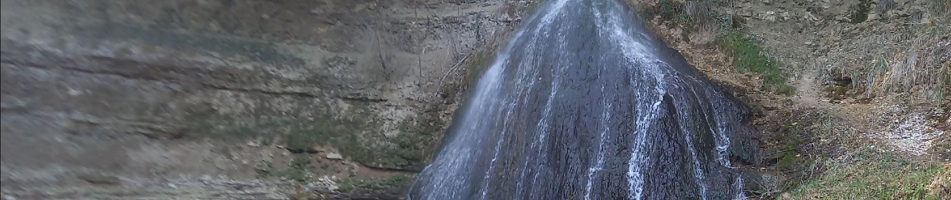 Randonnée Marche Dortan - vouais. la pierre qui vire.la cascade de la combe. - Photo