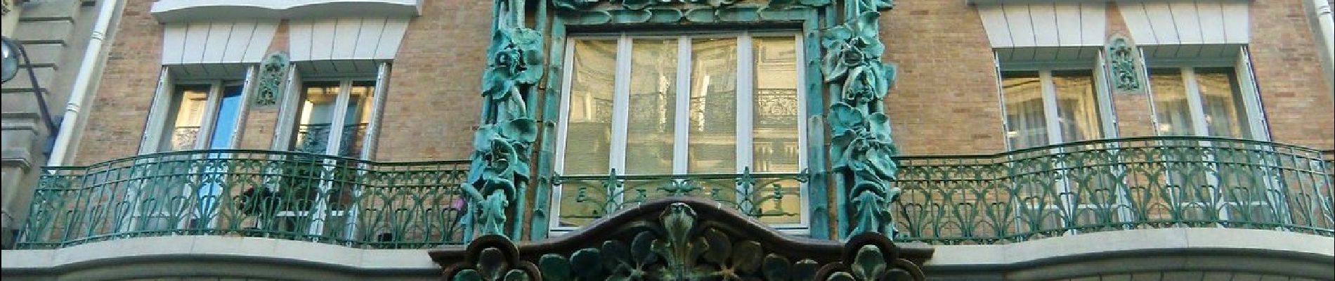 POI Parijs - Belle façade d'immeuble de 1900 - Photo
