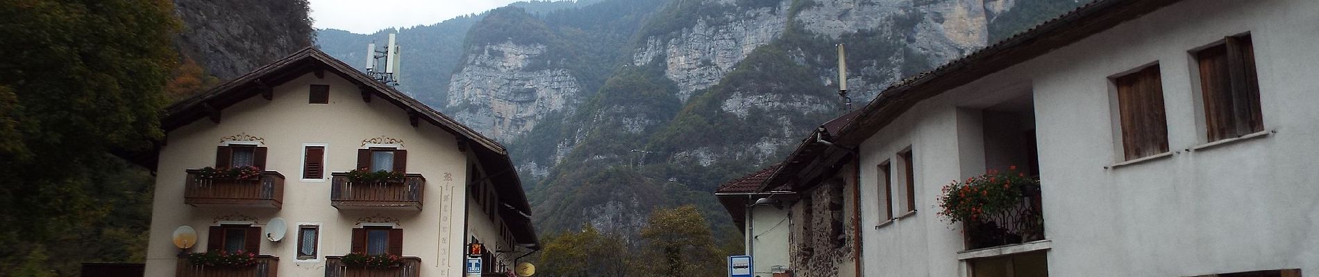 Tour Zu Fuß Sovramonte - Via di Schenèr - Photo