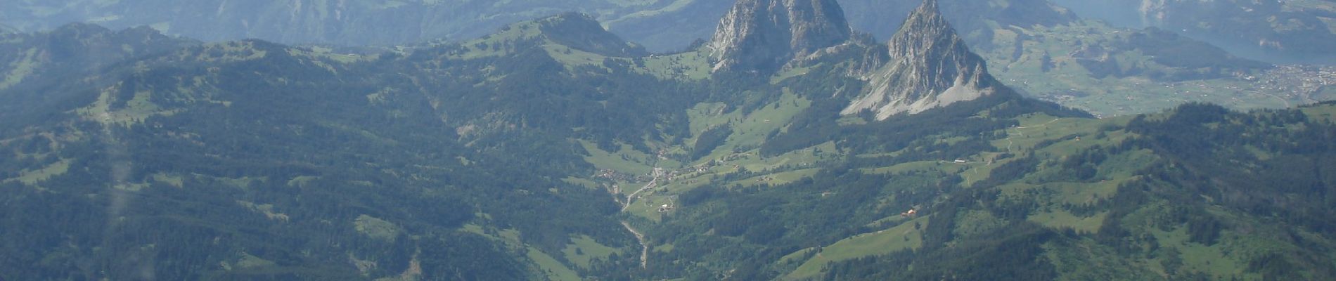 Excursión A pie Einsiedeln - Trachslau - Alpthal - Photo