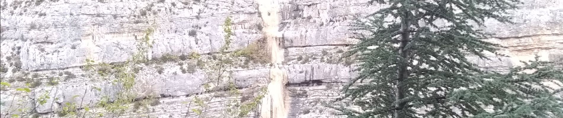 Percorso Marcia Val-Buëch-Méouge - le rocher du château, les gorges de Meouge - Photo