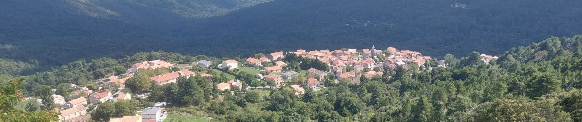 Excursión Senderismo Vezzani - Vezzani Boucle de Razzu Rossu - Photo