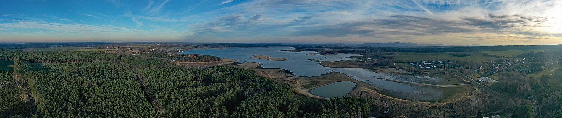 Randonnée A pied Quitzdorf am See - Kwětanecy - Rundweg Talsperre Gelber Strich - Photo