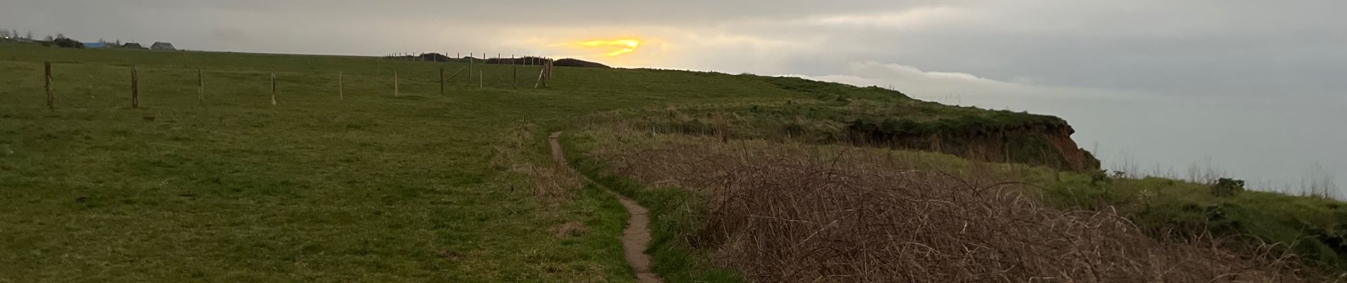 Trail Walking Étretat - Benouville les falaises - Photo