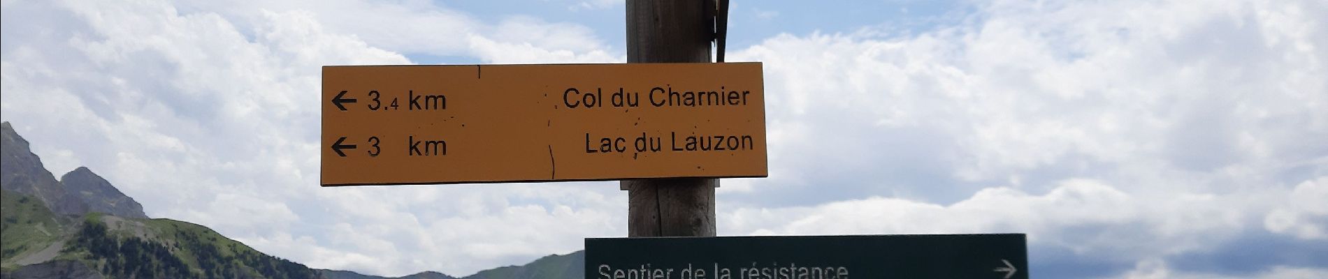 Tour Wandern Lus-la-Croix-Haute - col du charnier et lac lauzet - Photo