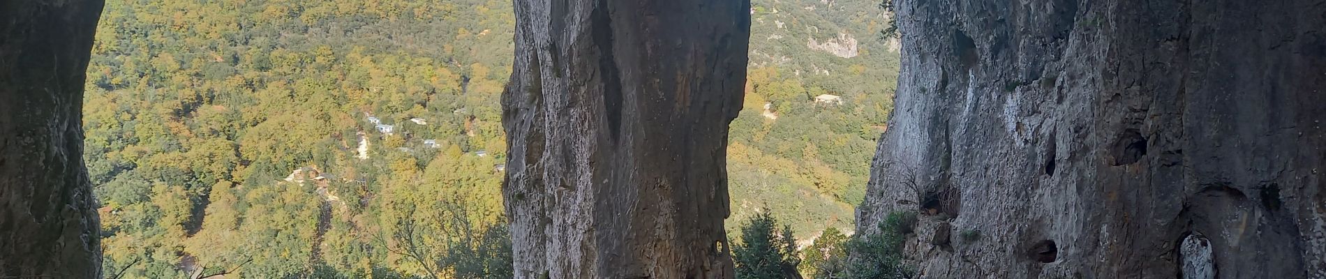 Randonnée Marche Méjannes-le-Clap - Mejannes le clap par Rocher de l'Aigle - Photo