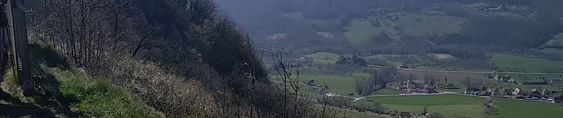 Randonnée Marche Saint-Genix-les-Villages - le monts tournier - Photo