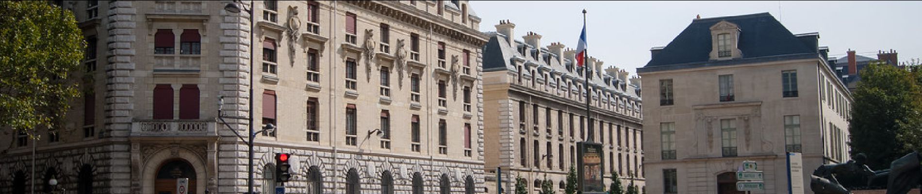 Punto de interés París - La Garde Républicaine, La caserne des Célestins - Photo