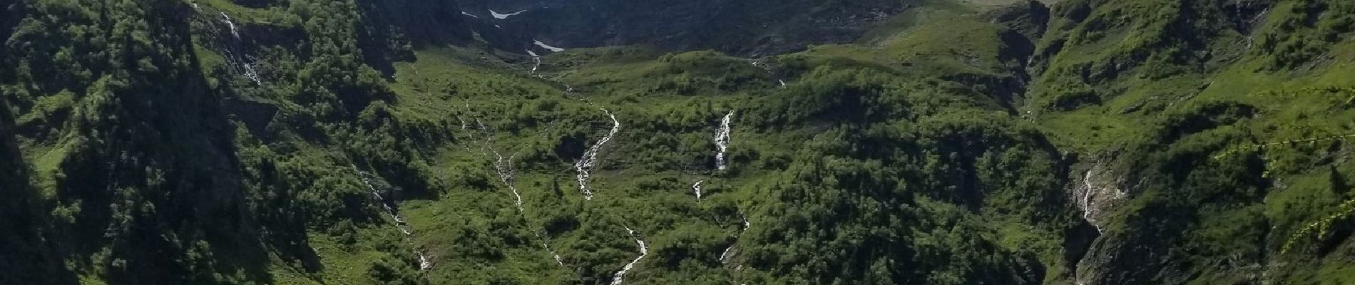 Percorso A piedi Bagnères-de-Luchon - Trail Planner Map - Photo