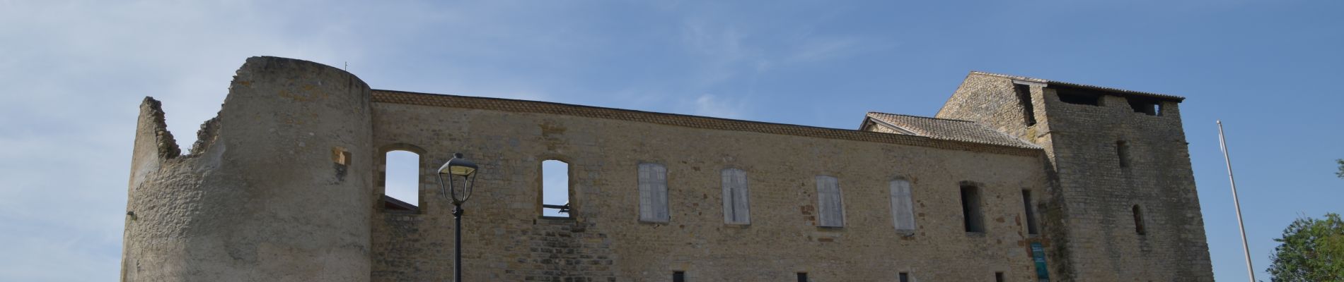 Tocht Stappen Gréoux-les-Bains - 20220616 - Gréoux-les-Bains - Visite château - Photo