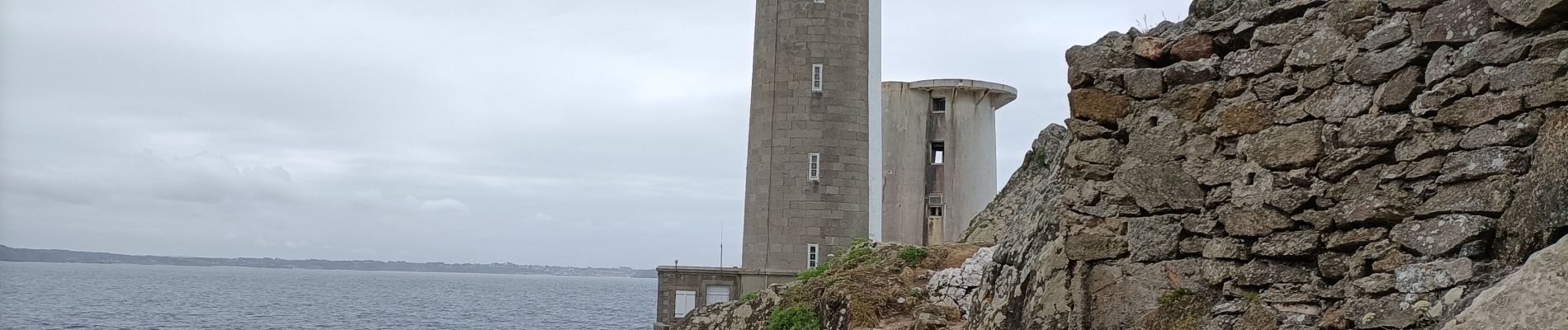 Tour Nordic Walking Brest - les quatre pompes - Photo