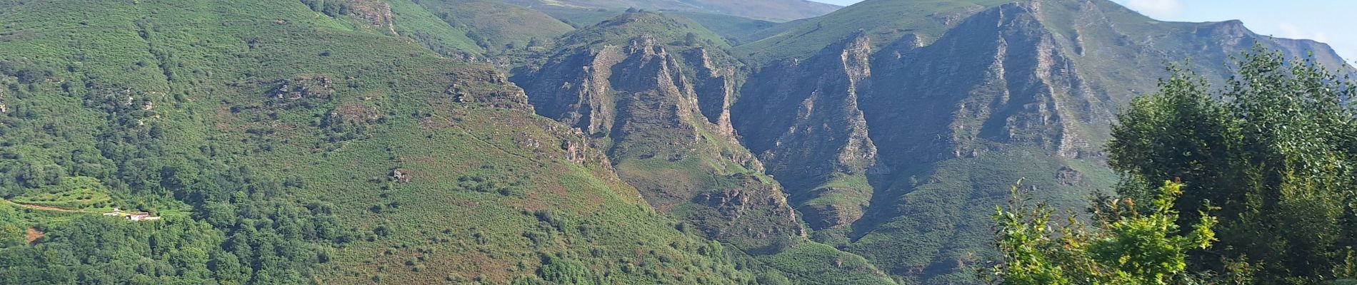 Tour Wandern Bidarray - Irubela Kaskoa par cirque asphodeles - Photo