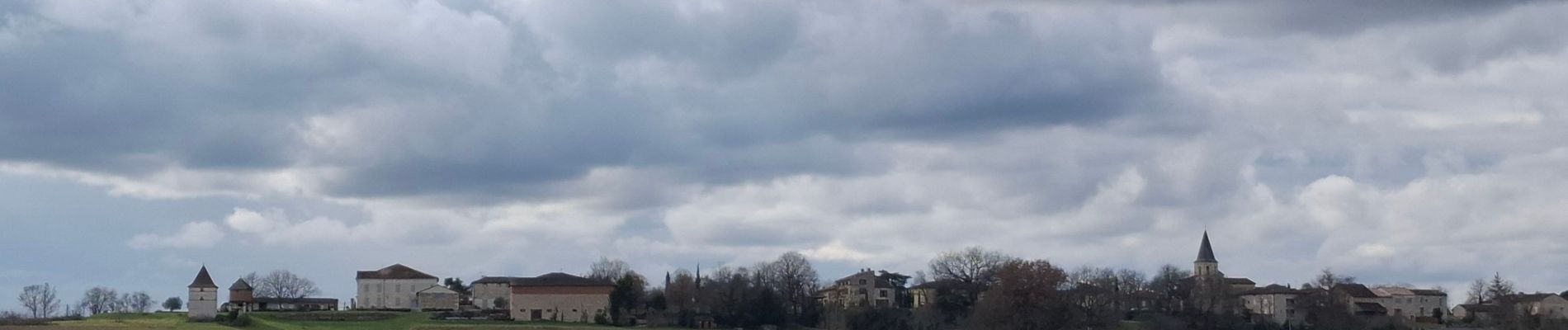 Tocht Stappen Cestayrols - Lincarque par les vignes via Cestayrols - Photo