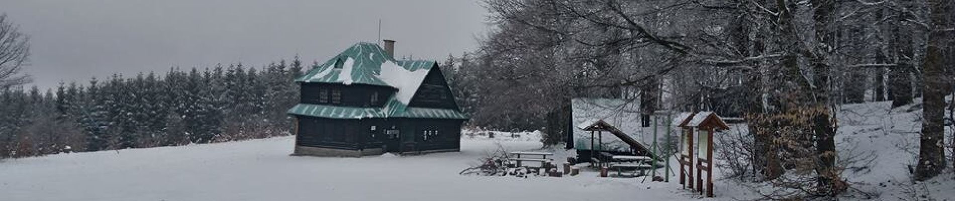 Excursión A pie okres Bánovce nad Bebravou - Náučný chodník Slatinským krasom - Photo