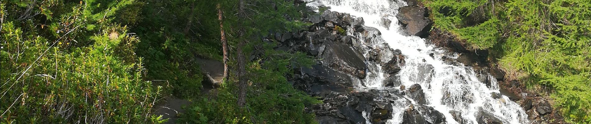 Tocht Stappen Puy-Saint-Vincent - Les cascades - Photo