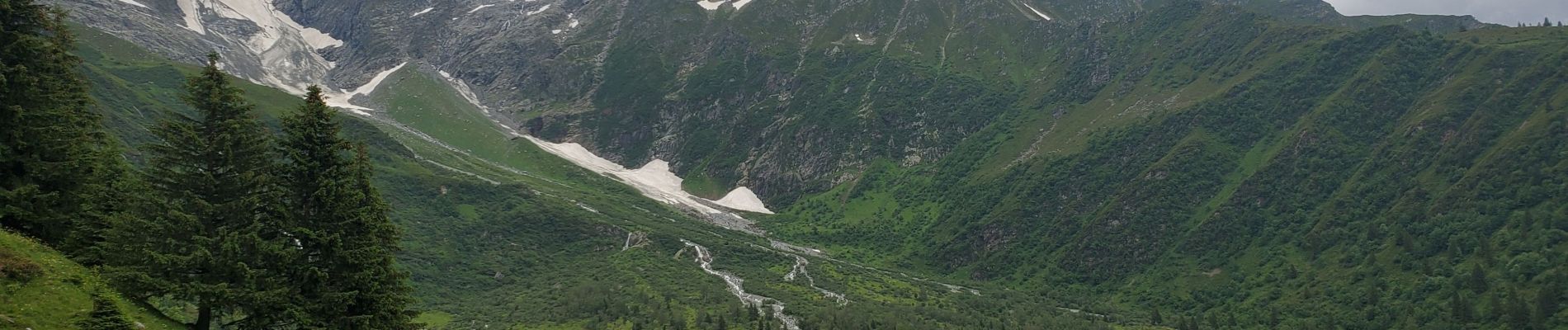 Trail Walking Saint-Gervais-les-Bains - tour du vorassay 1000m 14kms  - Photo