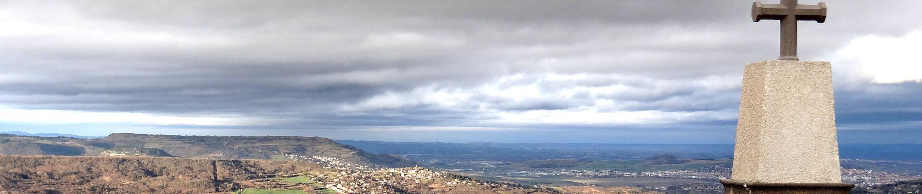 Tocht Stappen Saint-Sandoux - St_Sandoux_Tour_Puy - Photo